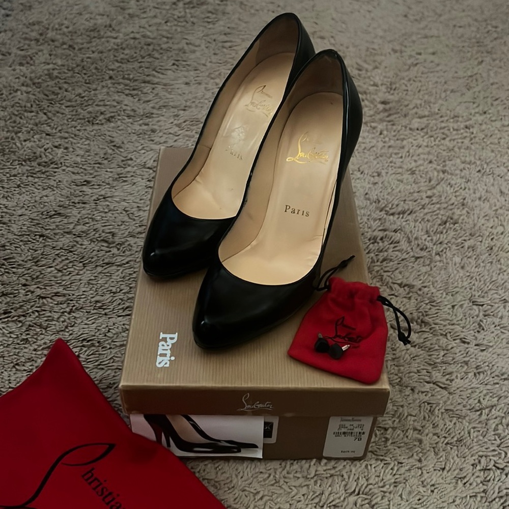 Pre-loved Christian Louboutin Pumps
